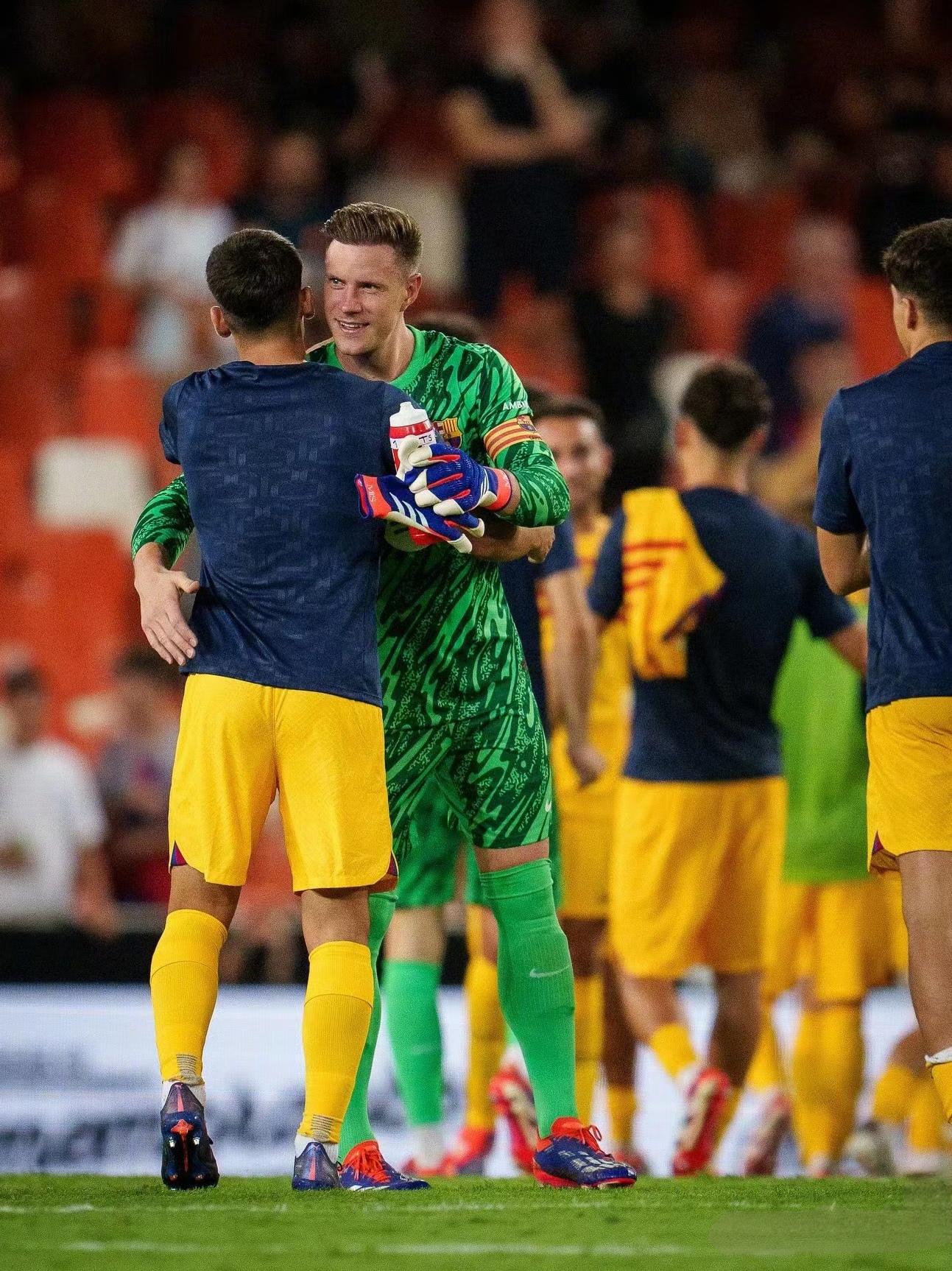 德国逆转丹麦，佩德里带队取胜