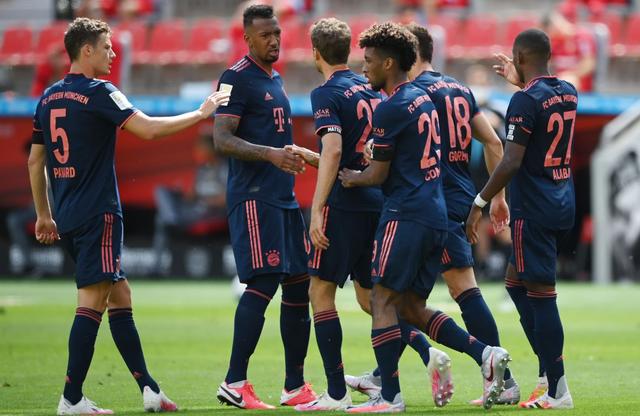 比利时轻取勒沃库森，穆勒统治全场