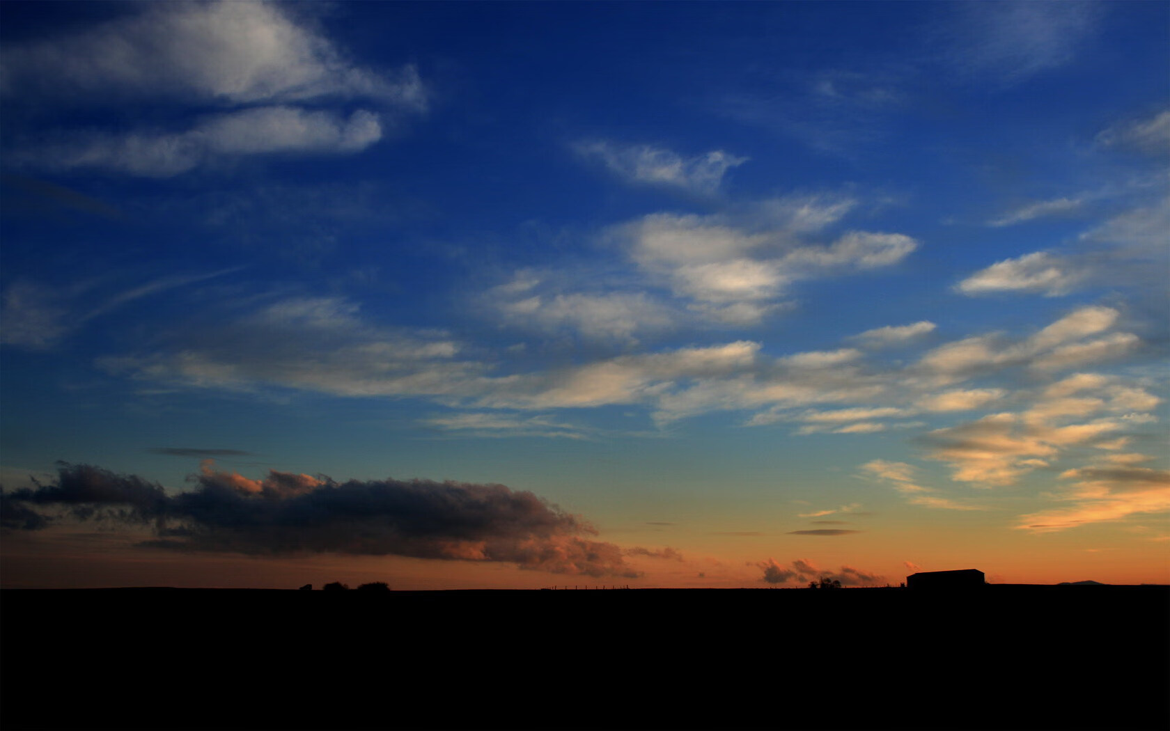 天山虎啸压蛟龙，浓眉攻防一体成新疆取胜关键